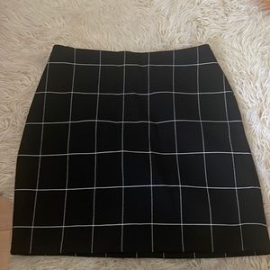 Black and white plaid mini skirt Size 2